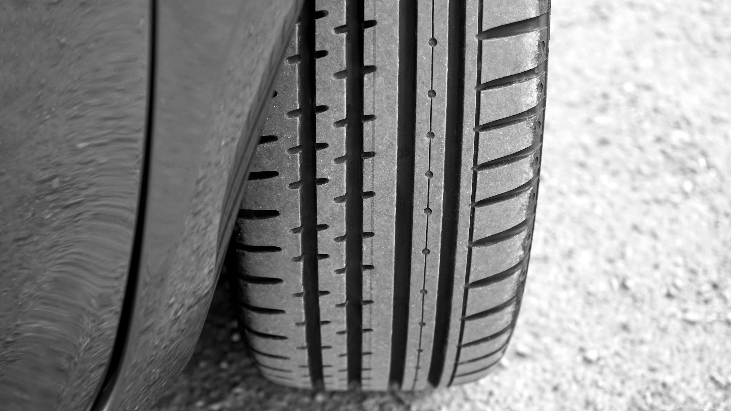 Article Image for How to Fix Uneven Tire Wear