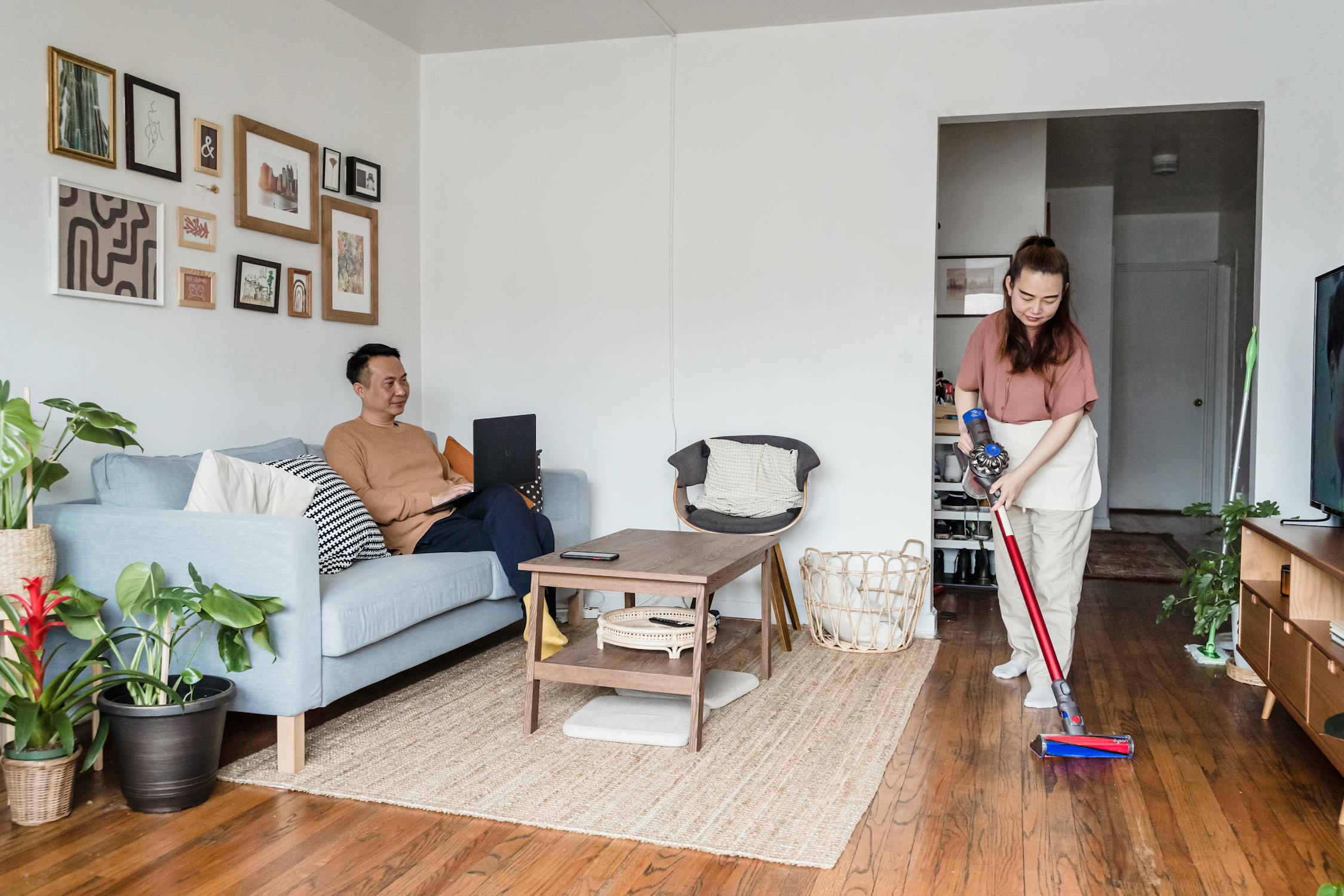 Top Vacuum Cleaners of 2024: Keeping Your Home Clean with Ease